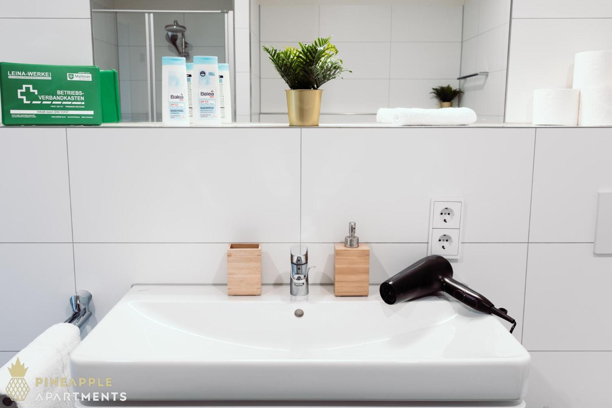 Pineapple Apartments Dresden Mitte - Free Parking ภายนอก รูปภาพ